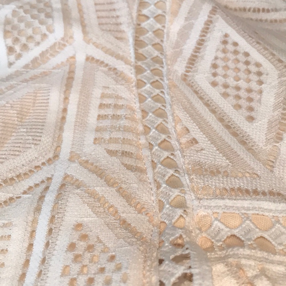 Gorgeous Cream Intricate Halter Lace Dress - Picture 6 of 9